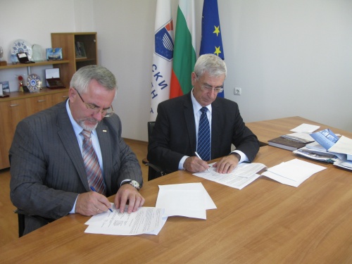 Подписание договора с Бургасским свободным университетом