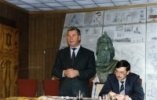 В.В. Сорока проводит первый студенческий приём в рамках празднования Ярославова дня. 1997 г.