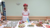Хозяйка стола Украинской кухни