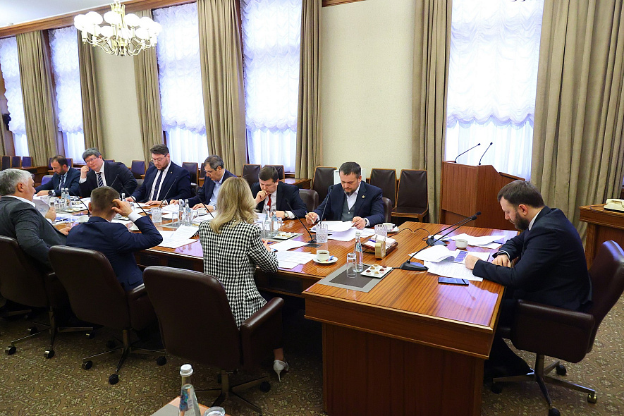 московская школа управления сколково. научный центр в москве в сколково. научно исследовательский центр в пекине. центр научных инноваций. кампус московской школы управления сколково.